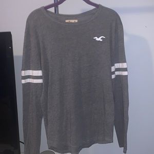 Grey long sleeve shirts